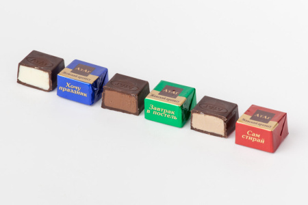 Женский протест конфеты 0,5кг*8 АТАГ